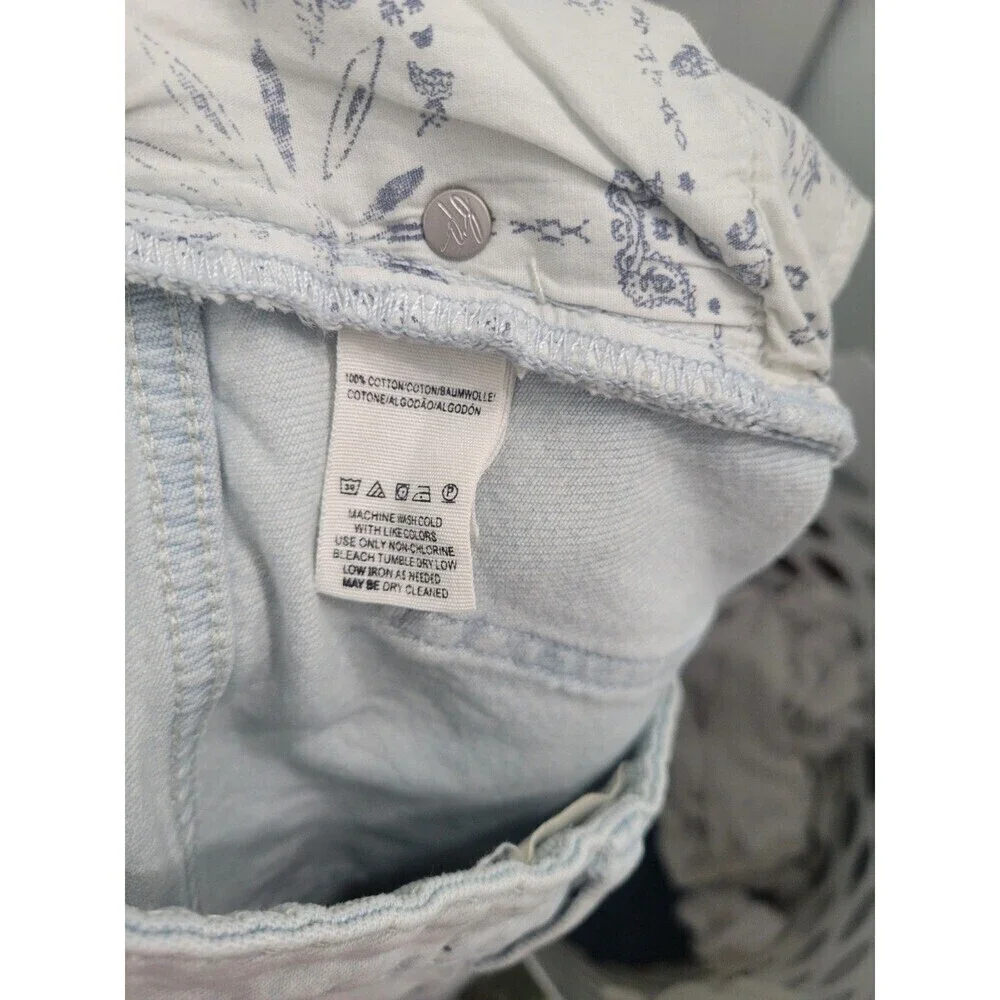 Free People  women’s Denim Mini Skirt Size 26
